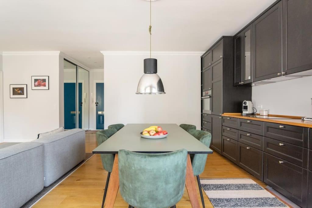 Cozy In Christianshavn W Two Balconies. Appartement *