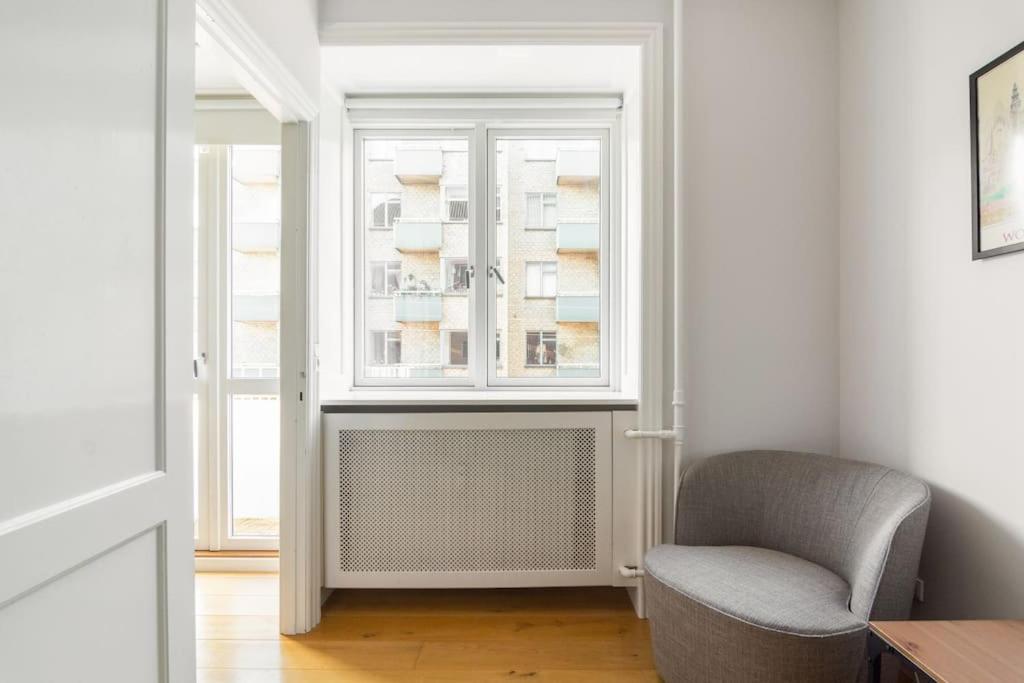 Appartement Cozy In Christianshavn W Two Balconies.